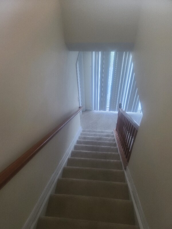 Building Photo - 2459 Aldermont Ct