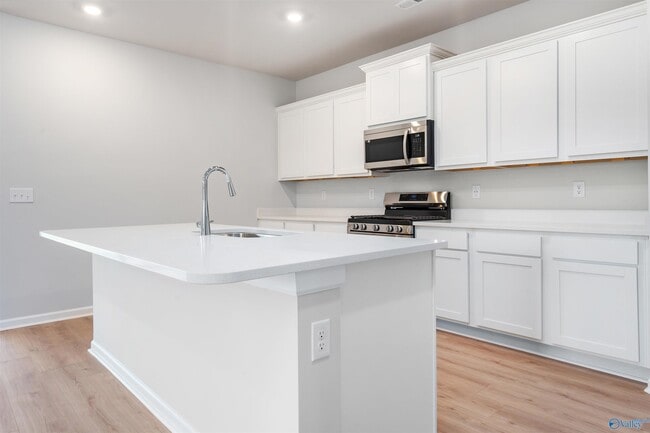 Building Photo - 14441 Mountain Strm Dr