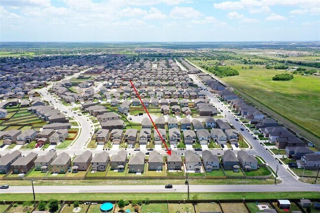 Building Photo - 13216 Nancy Reagan St