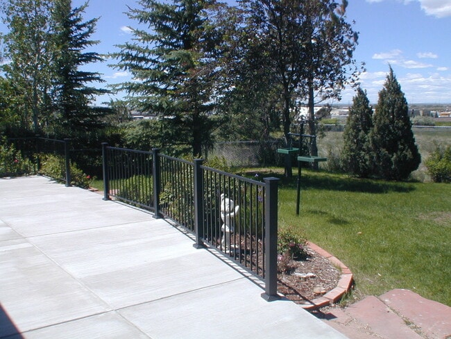 Building Photo - 314 Savannah Dr