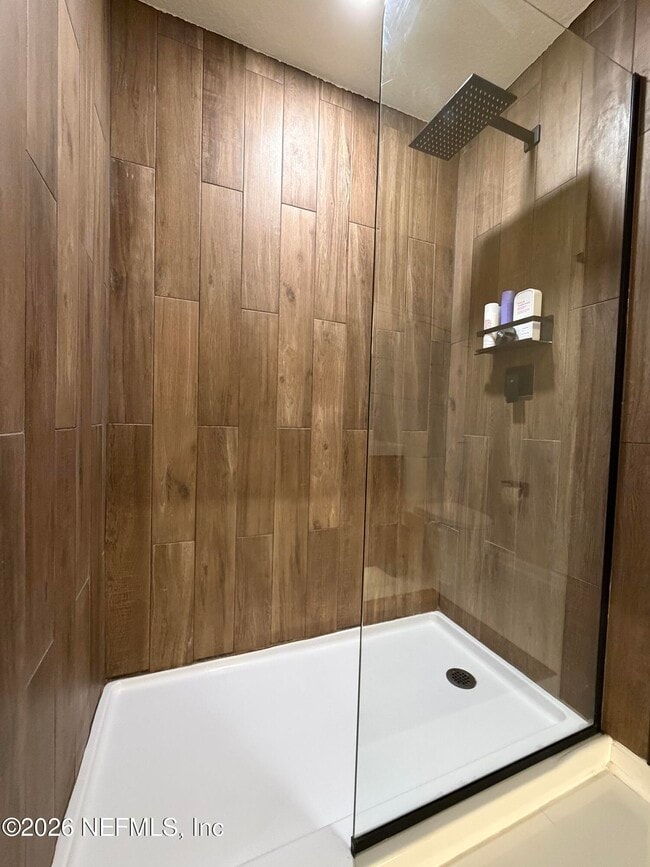 Building Photo - 4014 Cedar Bluff Ln