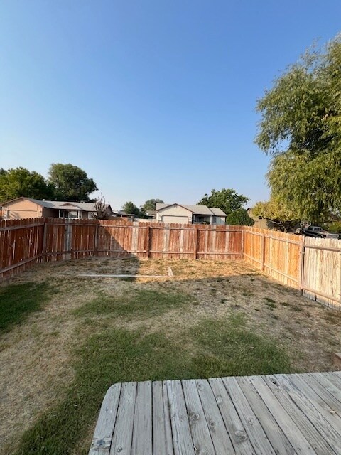Building Photo - 3 Bed 2 Bath in Nampa!