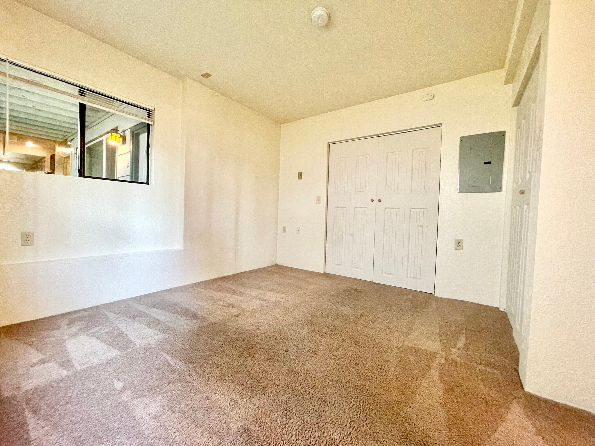 Building Photo - 12746 35th Ave NE