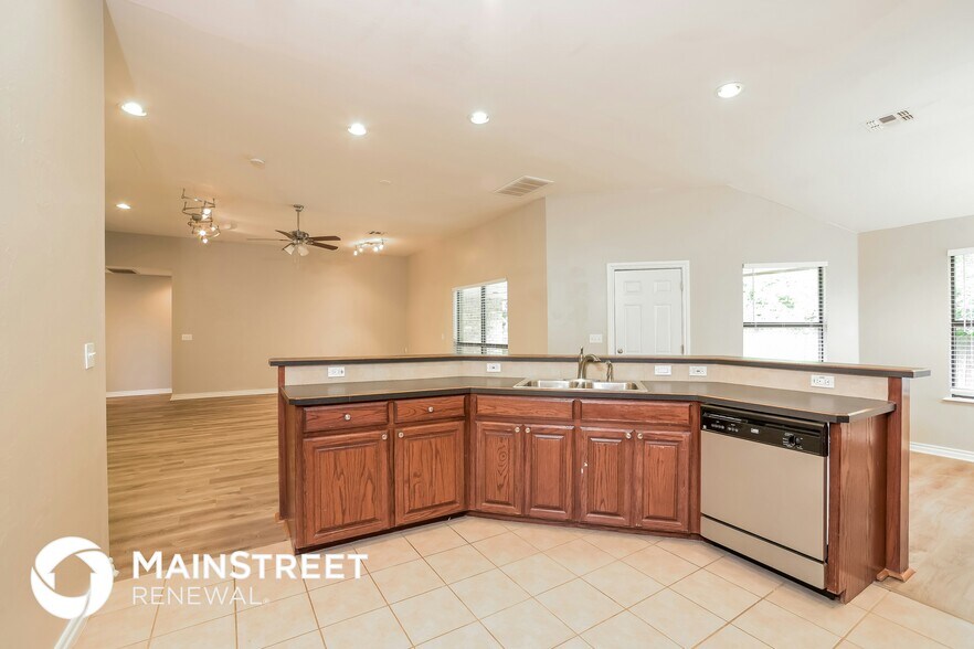 Building Photo - 4517 Katie Ridge Dr