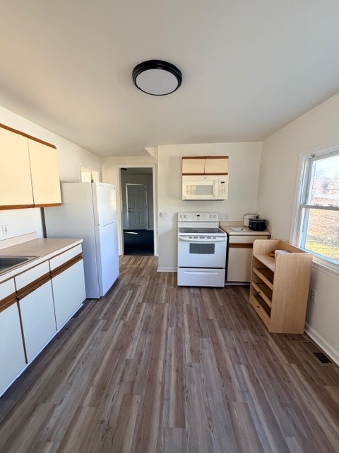 Building Photo - 1636 Otts Chapel Rd