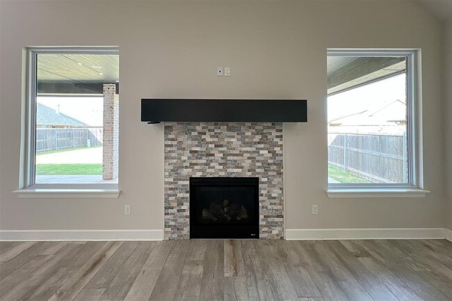 Building Photo - 3925 NW 166th Terrace