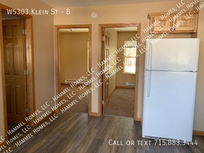 Building Photo - W5303 Klein St
