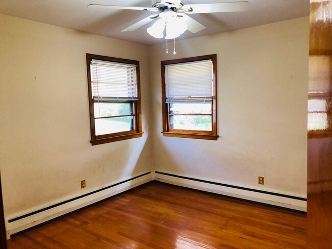 Building Photo - 3112 Belmont Ave