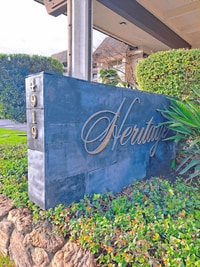Building Photo - Beautiful 2 Bedroom Condominium Near Fashi...