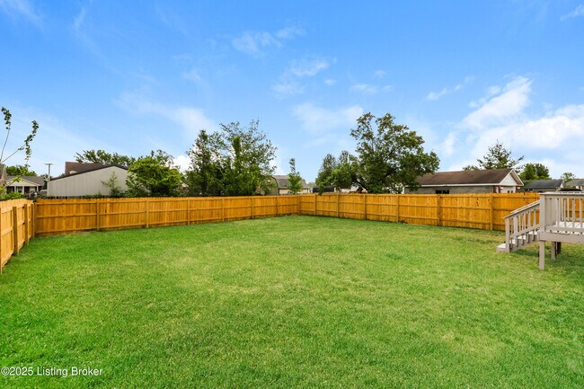Building Photo - 277 Drake Dr