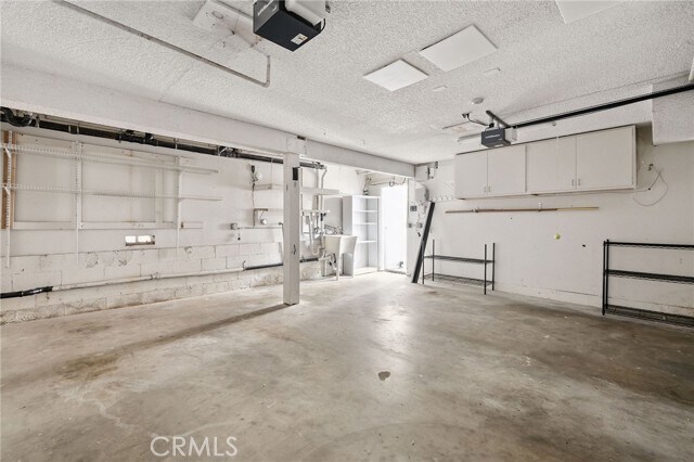 Building Photo - 312 S Francisca Ave