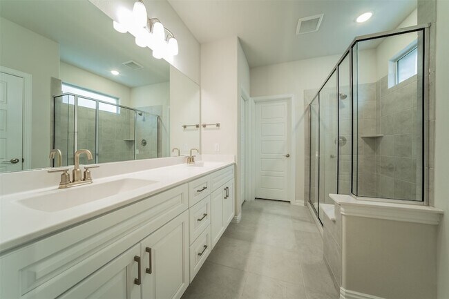 Building Photo - 12345 Hulson Trl