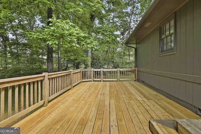 Building Photo - 157 Hyde Cir