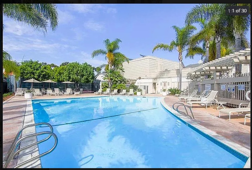 Building Photo - 4004 Crystal Dawn Ln