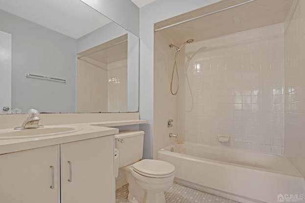 Building Photo - 1090 Schmidt Ln