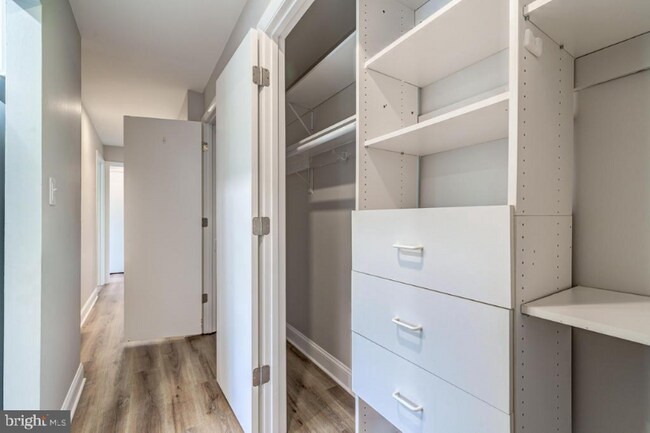 Building Photo - 600 Roosevelt Blvd