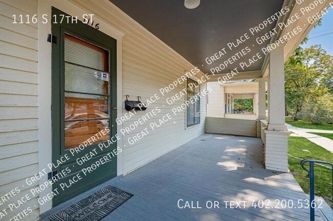 Building Photo - 1116 S 17th St