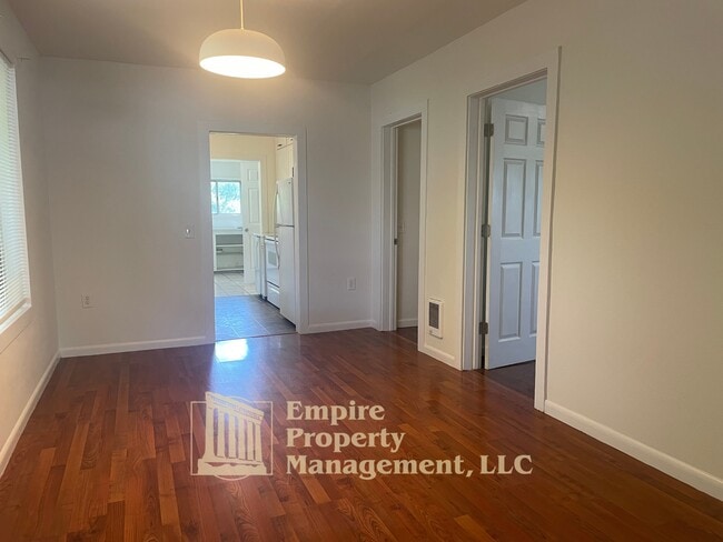 Building Photo - 4950 Barger Dr