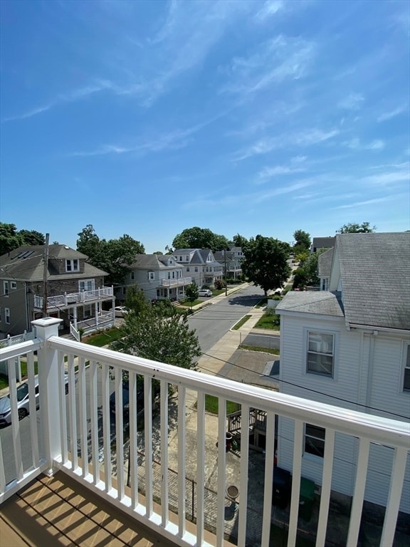 Building Photo - 258 Belmont St