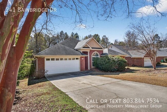 Building Photo - 241 Bainbridge Dr