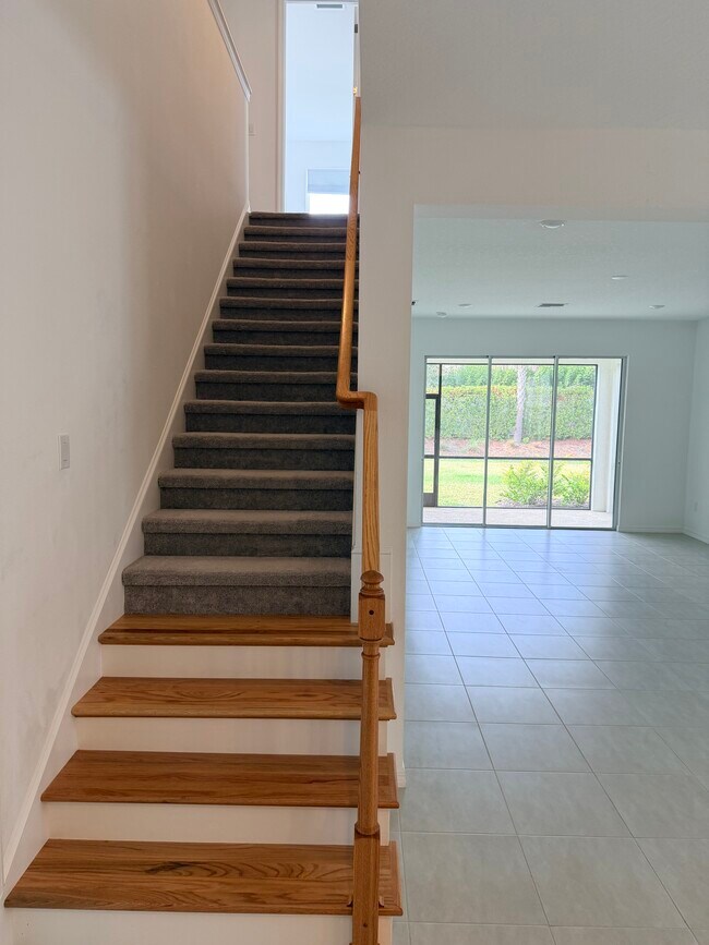 Building Photo - 15077 Shady Palms Ln