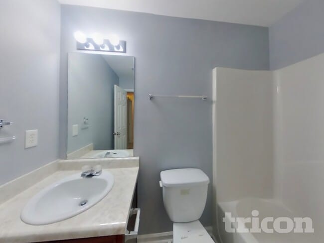 Building Photo - 202 Stephens Mill Dr