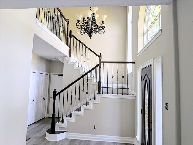 Building Photo - 10067 Lazy Meadows Dr