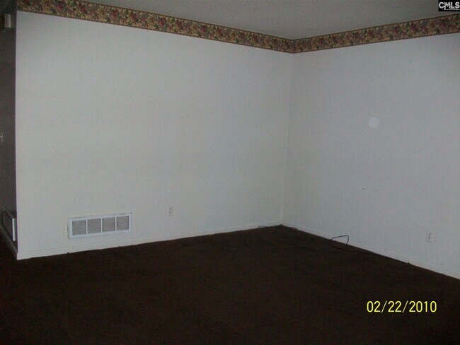 Building Photo - 250 Berryhill Rd