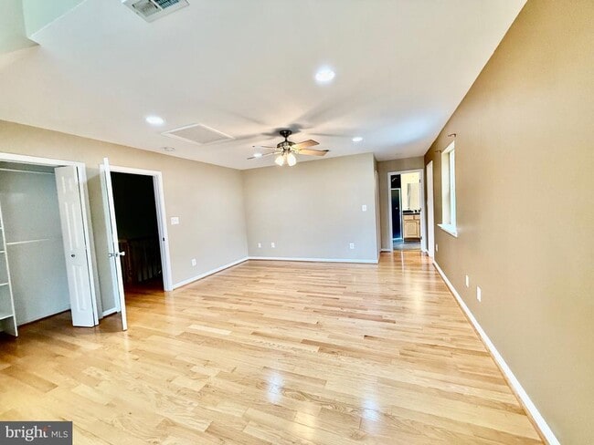 Building Photo - 6605 Keene Dr