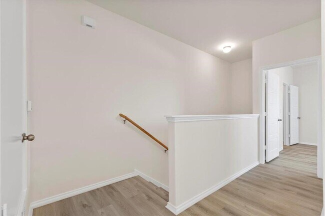 Building Photo - 126 Dodge Rd