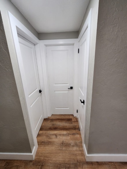 Building Photo - 1835 Joyce St