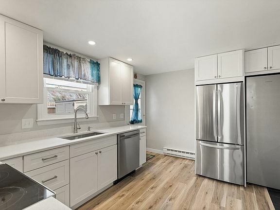 Building Photo - 11 Railroad Ave