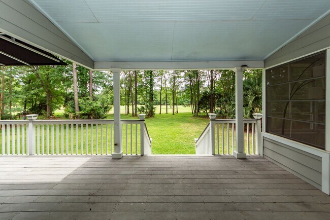 Building Photo - 2105 Williams Veneer Ct