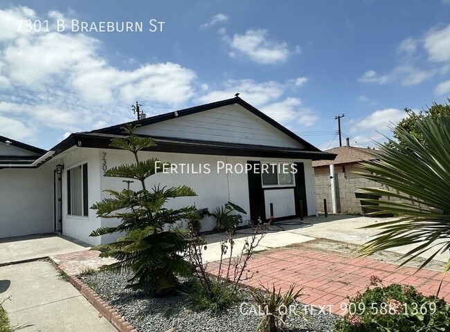 Building Photo - 7301 Braeburn St