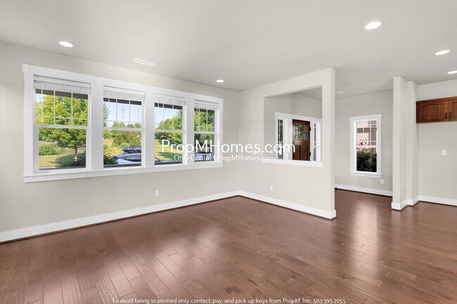 Building Photo - Luxury Four Bedroom Home in Villebois - Co...