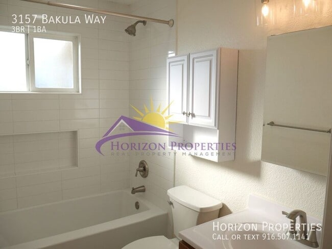 Building Photo - 3157 Bakula Way