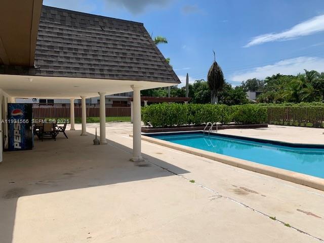 Building Photo - 8475 SW 94th St