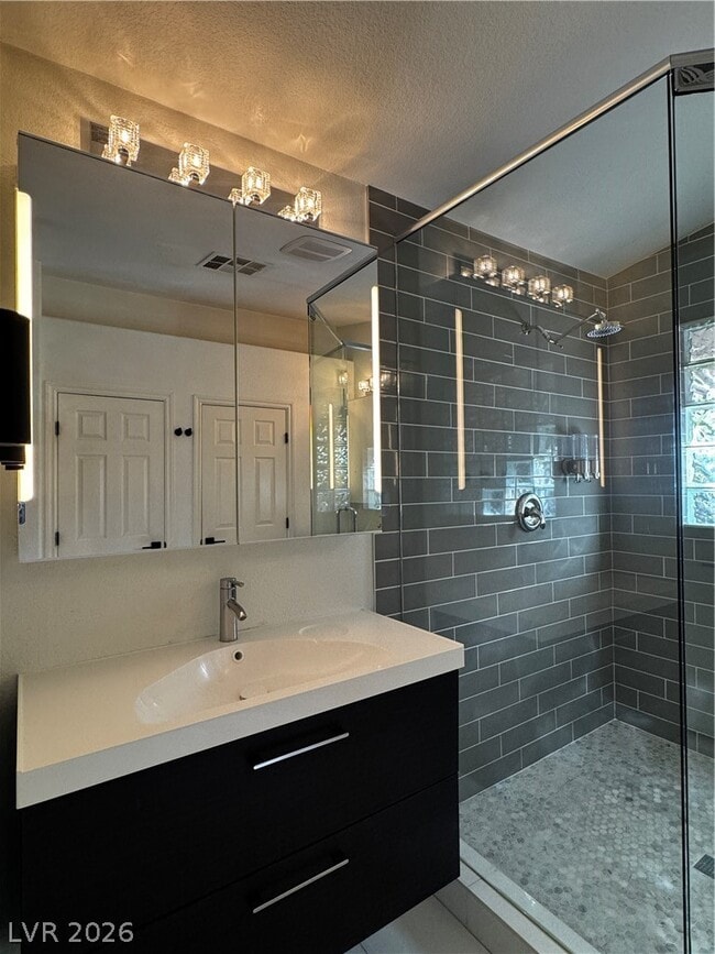 Building Photo - 956 Puerta Del Sol Dr