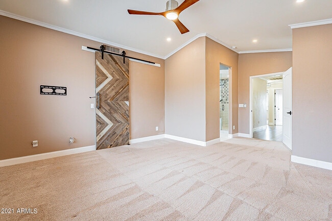 Building Photo - 16010 S 17th Dr