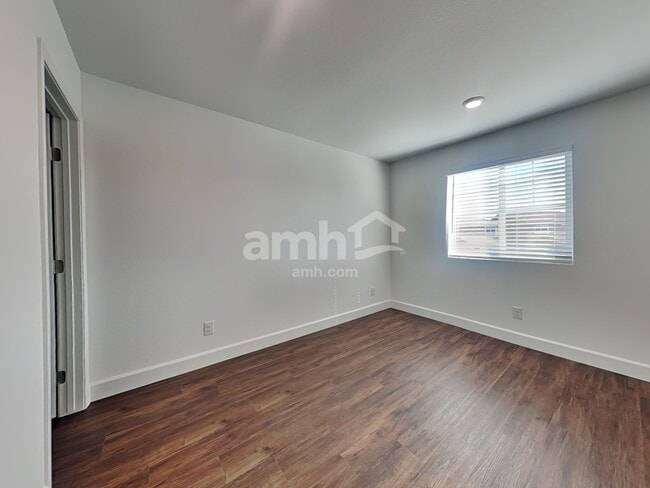 Building Photo - 2710 Hot Cider Ave
