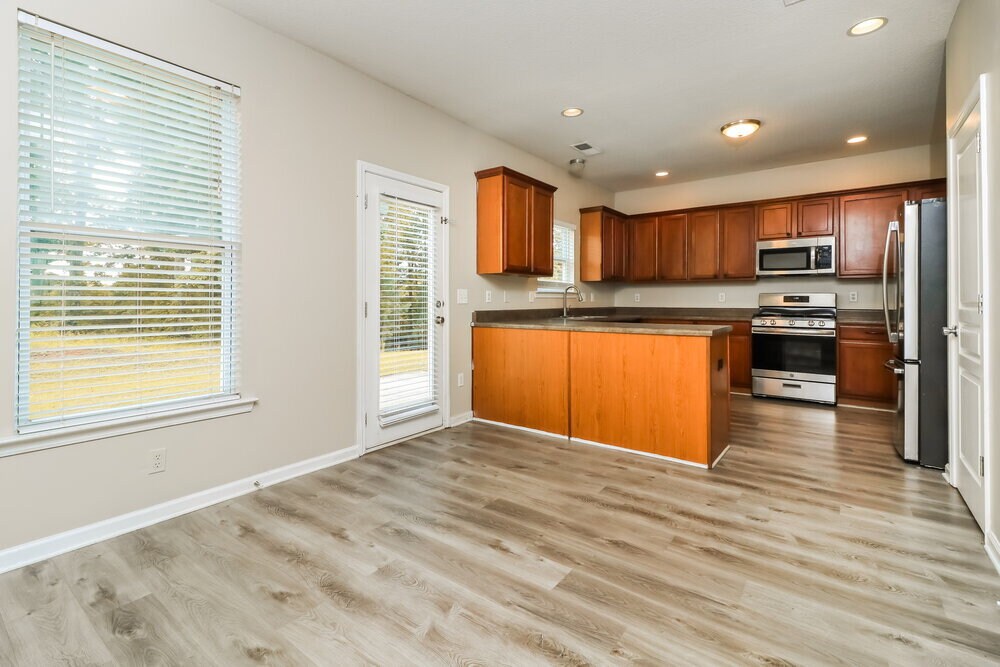 Building Photo - 340 Darbys Run Ct