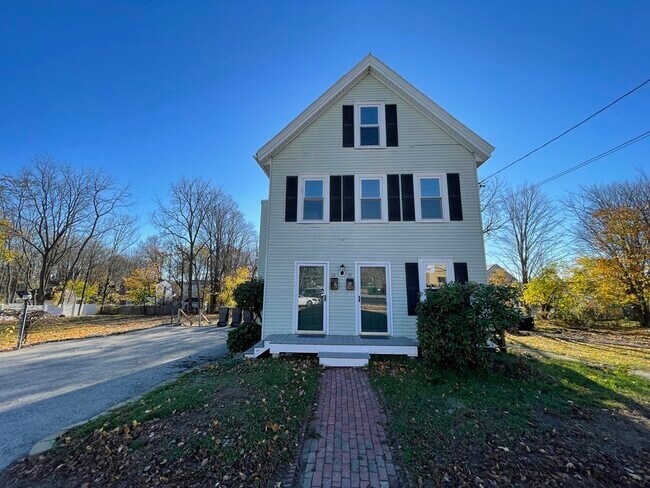 Building Photo - 31 Belmont Ave