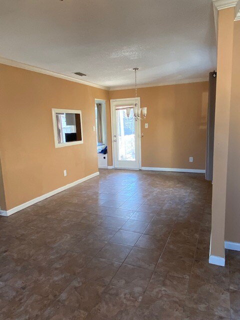 Building Photo - 5381 Lynbrook Landing