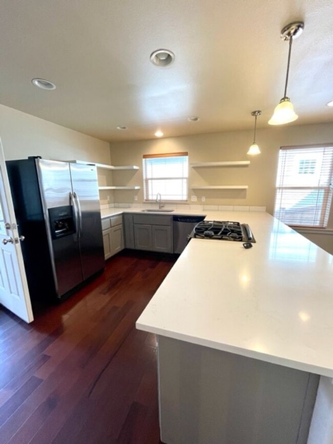 Building Photo - Great home in NE Bend!  New listing!