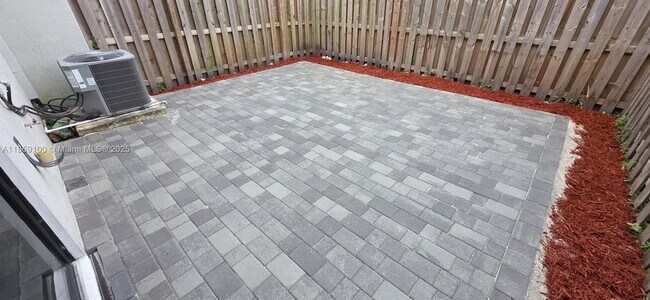 Primary Photo - 28704 SW 134th Ct