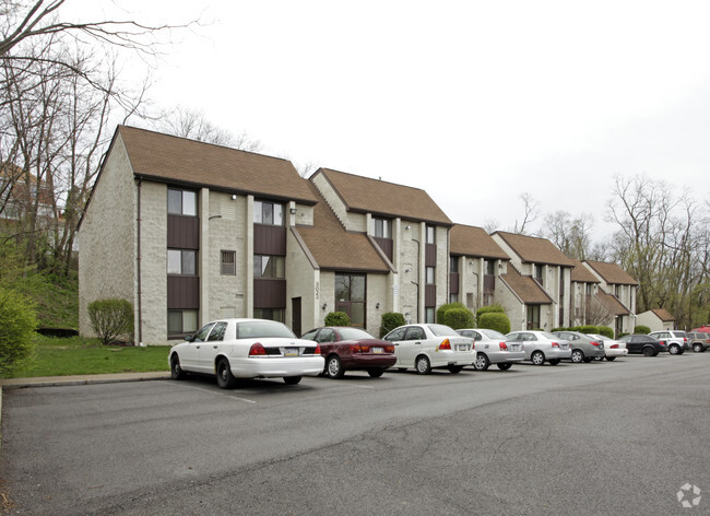 Building Photo - Grayson Court