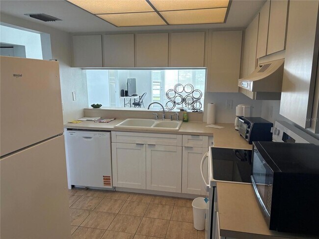 Building Photo - 5157 Silent Loop