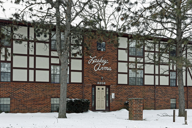 Building Photo - Laskey Arms