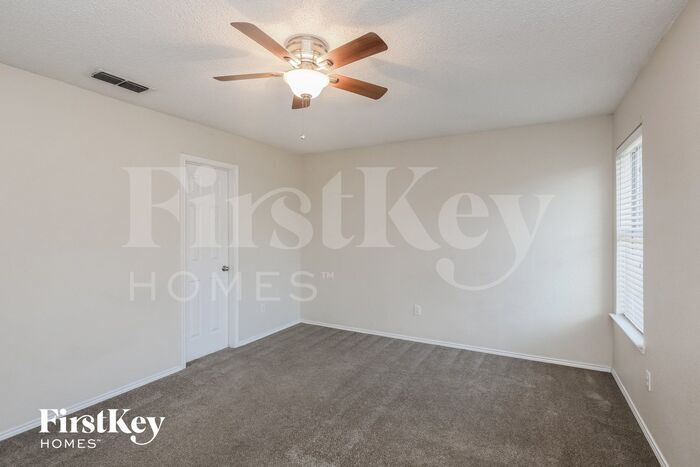 Building Photo - 6408 Stonewater Bend Trail