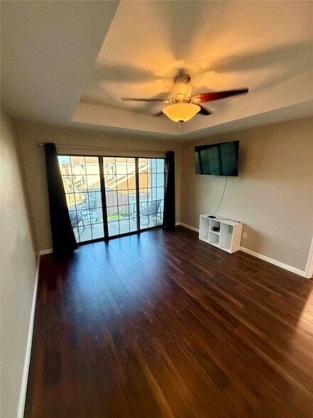 Building Photo - 5100 Verde Valley Ln